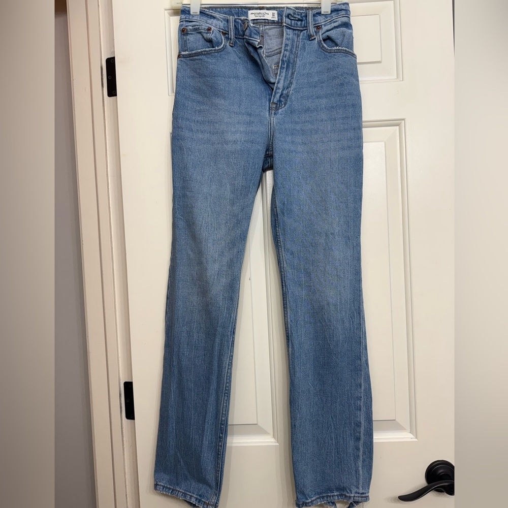 Abercrombie & Fitch The Ankle Straight Ultra high rise